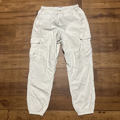 Nike Mens Club Woven Cargo Pants Photon Dust Gray Joggers Size Medium HJ1990-025