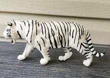 Safari Ltd White Siberian Tiger PVC Figure - 10 Inches