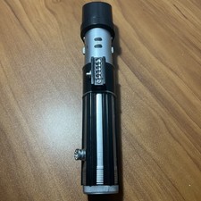 Genuine Lucas Film 2005 Star Wars Darth Vader Retractable Red Lightsaber Works