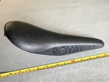 VINTAGE OLD SCHOOL BMX NOS GT ROYAL PLASTIC SEAT 1970s