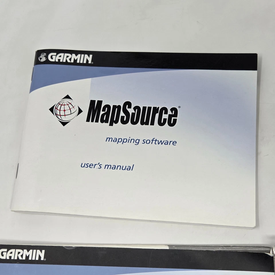 GARMIN QUEST GPS VEHICLE NAVIGATION SYSTEM BUNDLE W/ MANUAL AND POWER CRADLE - Image 3 of 4