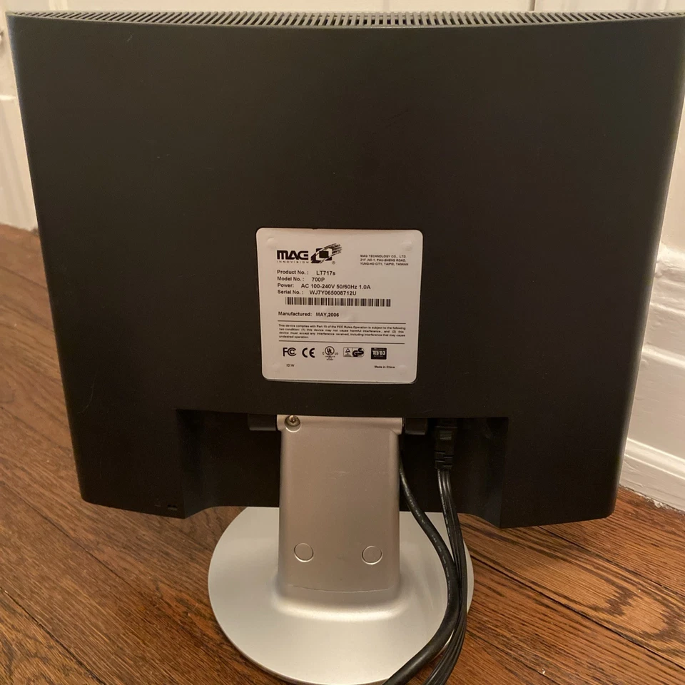 Mag Innovision LT717s 17" Flat Screen Monitor Model 700P excellent condition - Image 4 of 4