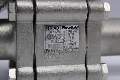 Flow-Tek CF8M  ball valve lockable stainless steel - 2200 PSI WOG