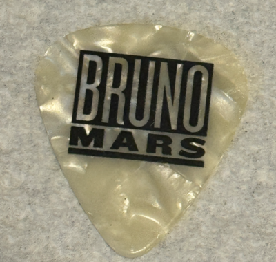 Bruno Mars ブルーノ・マーズ ギターピック BRUNO MARS 2017 24K Magic Tour Guitar Pick Bruno's Custom Concert