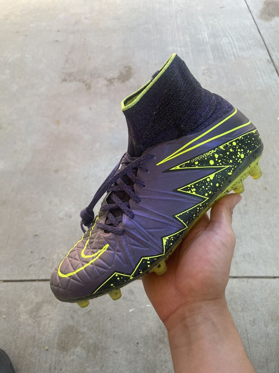 Nike Hypervenom Phantom II FG 747213-550 violet RARE soccer Nike Hypervenom Phantom II FG 747213-550 violet RARE soccer