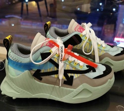 OFF-WHITE Virgil Abloh svela le nuove 