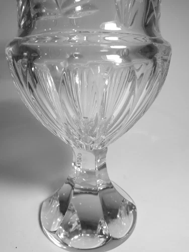 Ajka Crystal Birks Crystal Cube Vase - Thumbnail 3