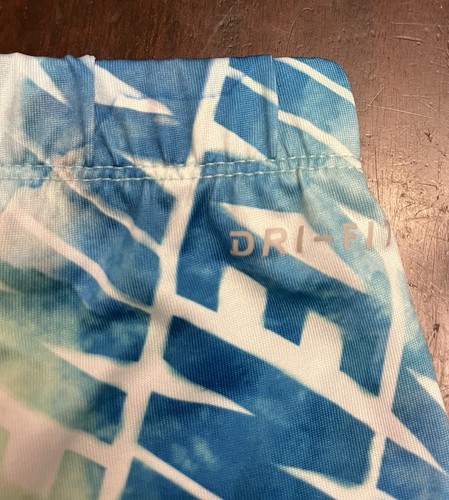 Nike Dri Fit Little Girls 4-5 Bike Running Shorts blue green pink - Picture 3 of 4