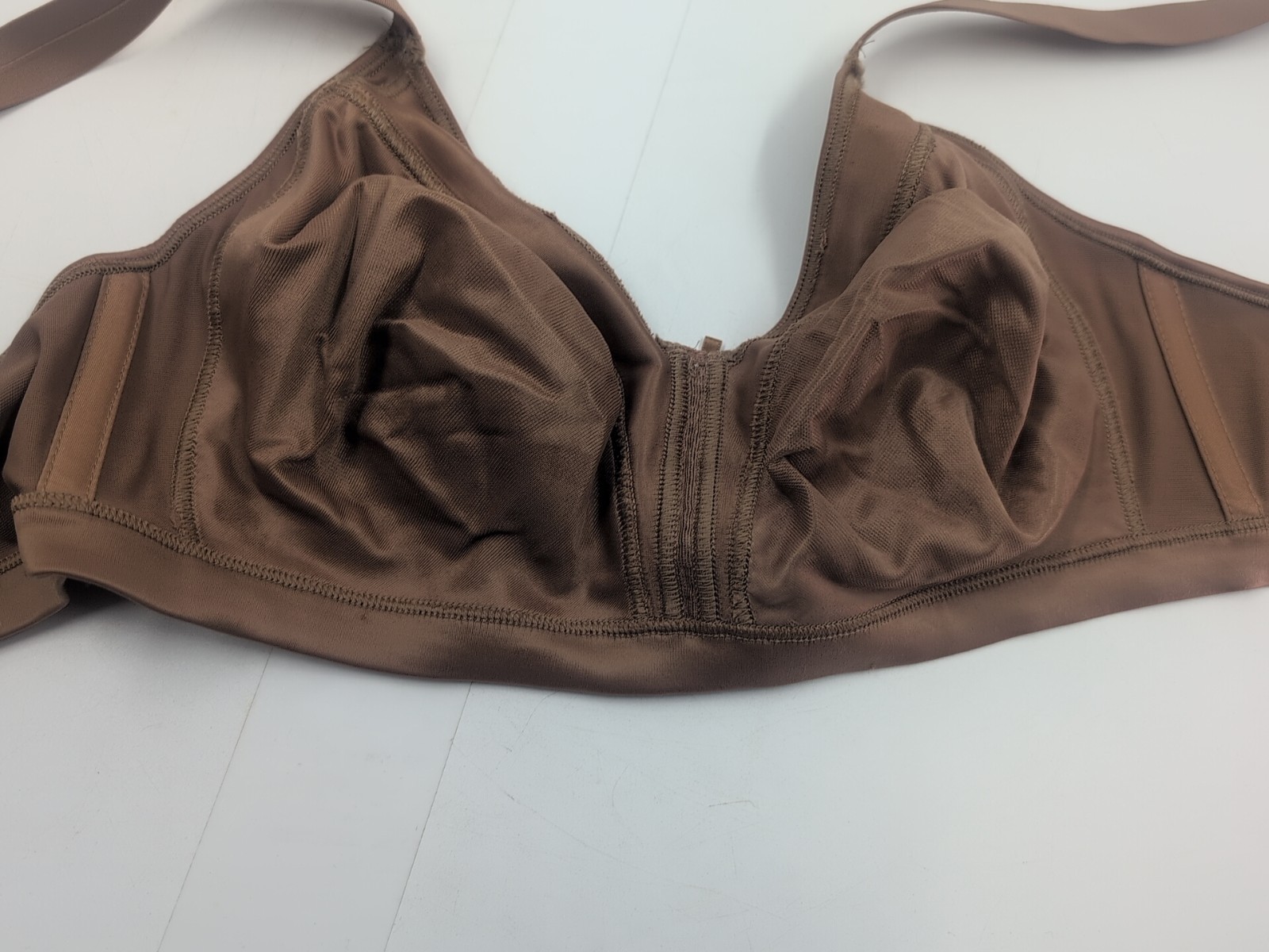 BALI Double Support Wireless Soft Touch W/ Cool C… - image 5