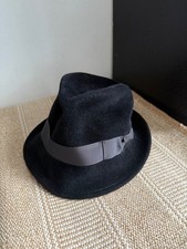 Black Ladies 100% Rabbit Down Hat Size S/M Excellent Condition