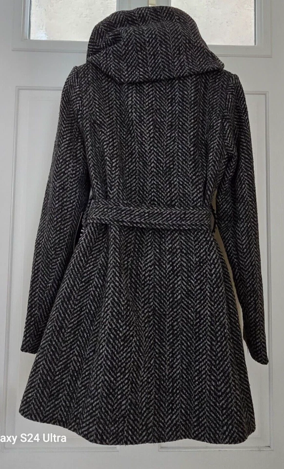 NUEVO Abrigo con Capucha Coffeeshop Para Mujer Talla/S Cinturón Espiga Negro/Blanco Nuevo con Etiquetas Foto 4 de 4