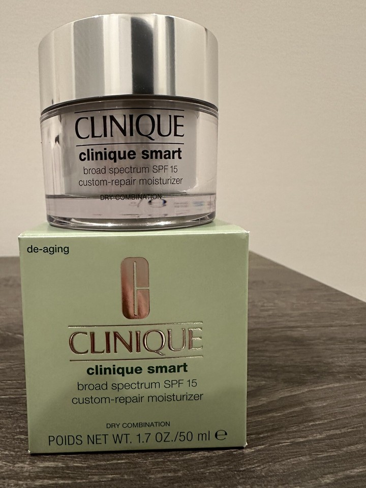 clinique-smart-spf-15-custom-repair-moisturizer-dry-combination-1-7fl