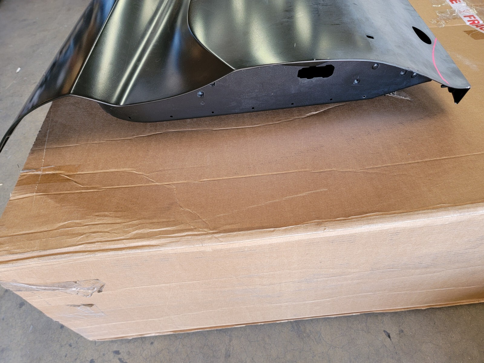 ASTON MARTIN PASSENGER RIGHT SIDE DOOR PANEL OEM MY8320122BE