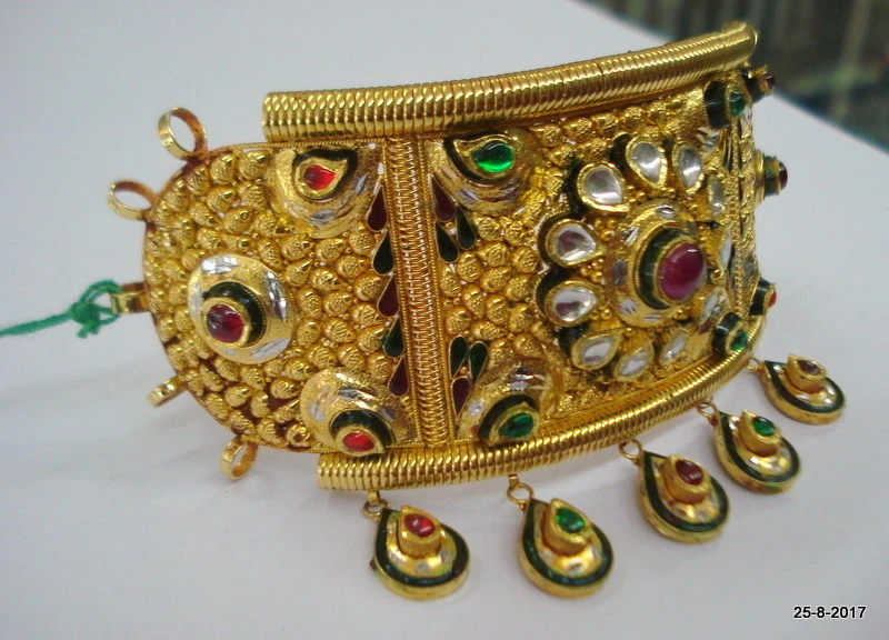 Traditional design 20kt gold armlet bracelet bajuband arm ornament kundan meena