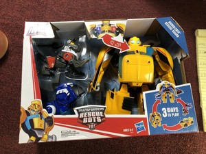 playskool heroes bumblebee rescue guard