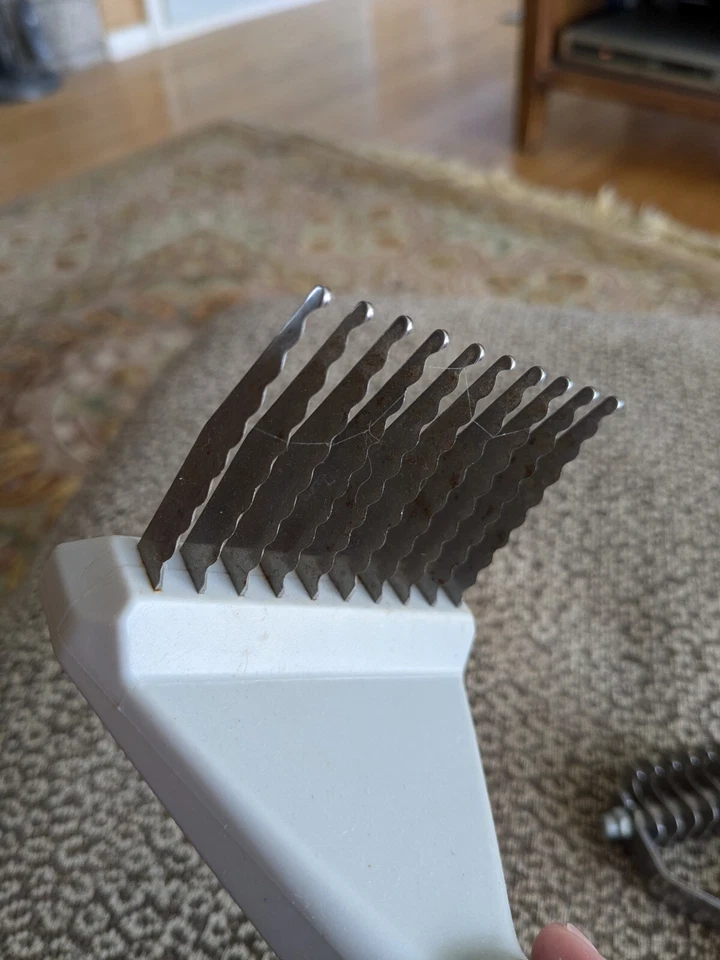 3 Dog Grooming Tools; Mars tool, de-matting rake, furminator - Image 4 of 4