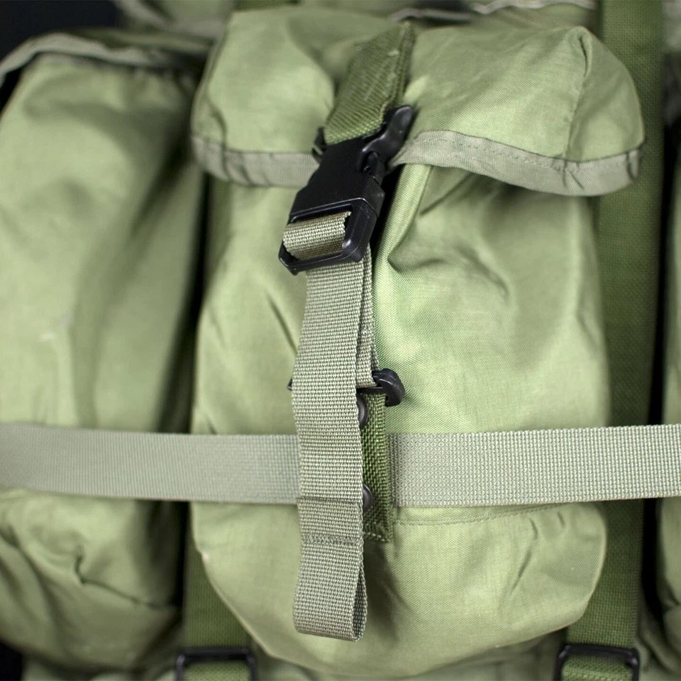 Kit de actualización de hebilla negra de liberación rápida ALICE Pack - Se adapta a Ruck mediano o grande Foto 2 de 4