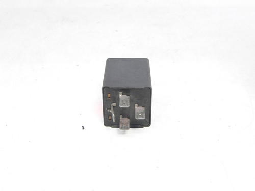 VOLKSWAGEN VW AUDI  RELAY TURN SIGNAL TRANSMITTER RELAIS 22 4DM004420-00 4319532