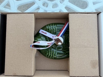 Adorable Staub new in box Basil Petite hen 11cm or 5 inches.