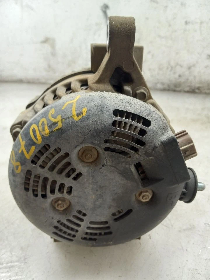 08-22 TOYOTA SEQUOIA SR5 ALTERNATOR 180 AMP - Image 4 of 4