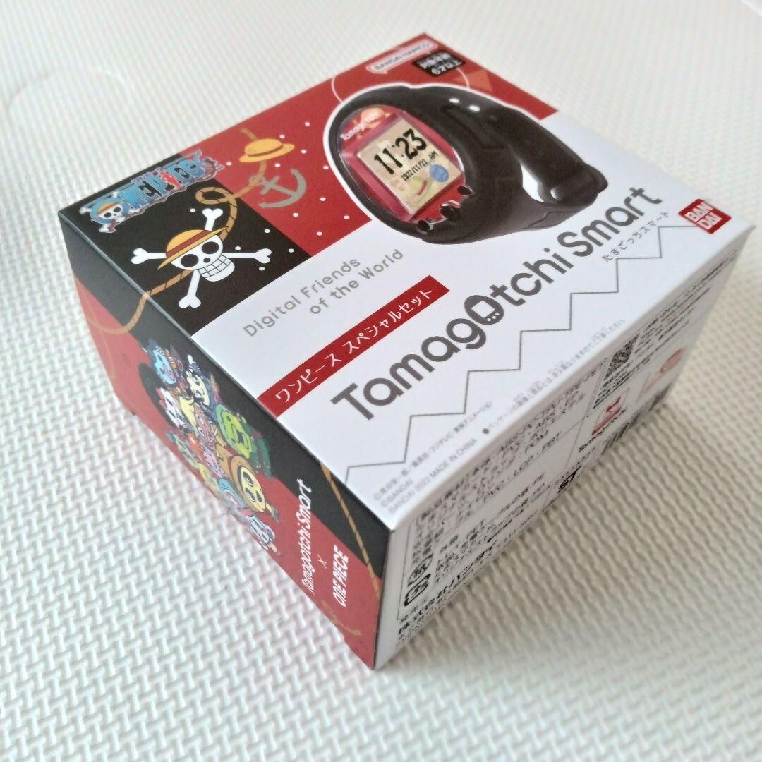 BANDAI Tamagotchi Smart One Piece Special Set released on November
