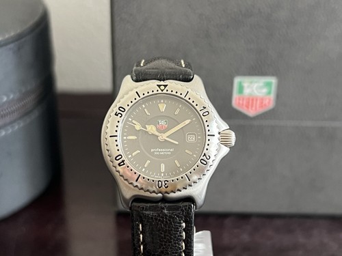 Tag Heuer Profession WI1311 silbernes Zifferblatt Datum Damen Schweizer Quarzuhr [gebraucht] - Bild 3 von 24