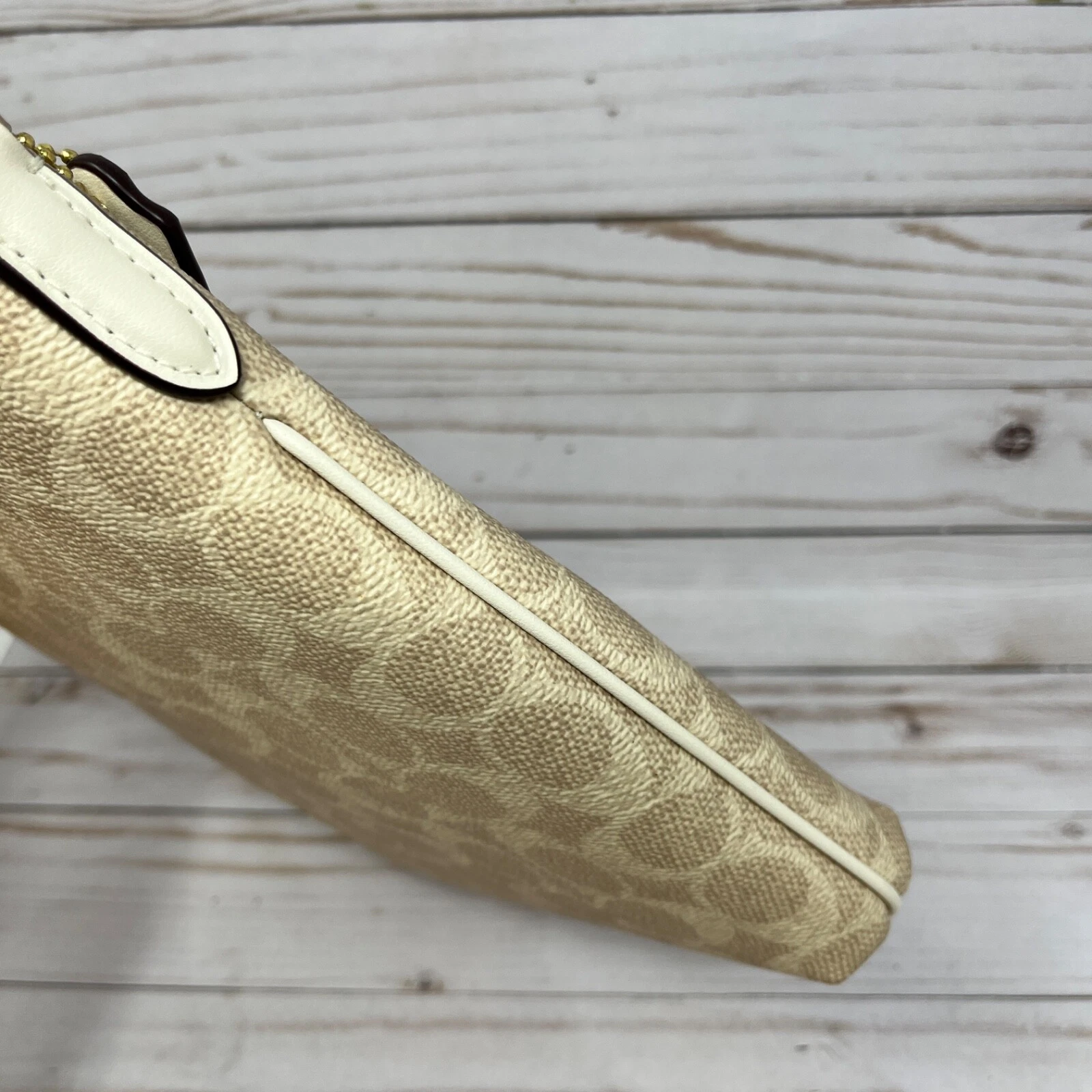 Borsa a tracolla Coach Mini Rowan File Marrone Gesso Nuova con difetto estetico