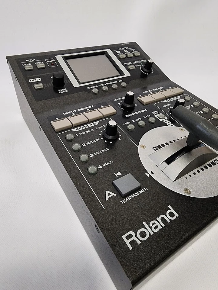 Roland V-4EX 4-Channel Digital Video Mixer video switcher - Image 2 of 4