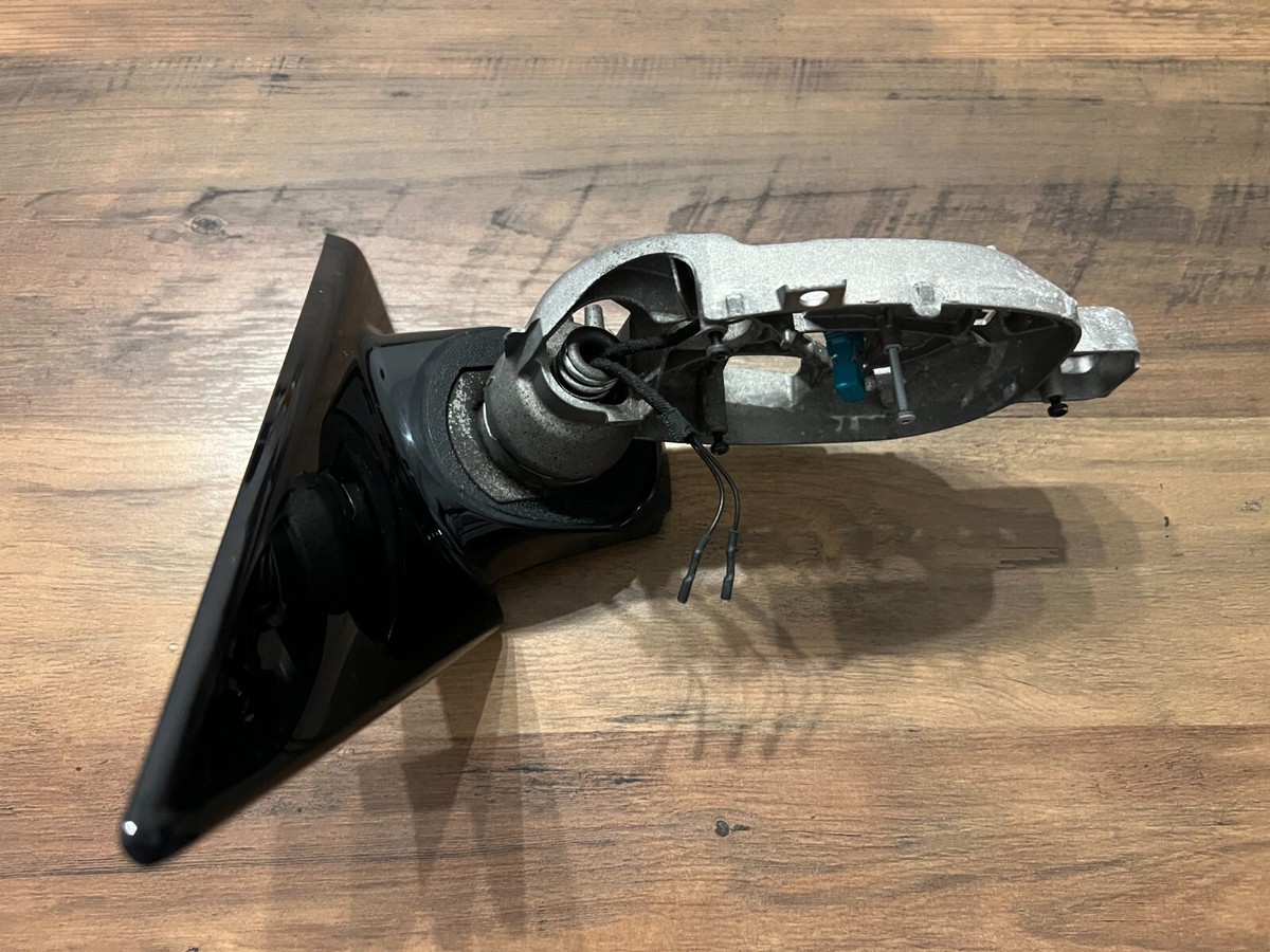 BMW 3 E90 E91 GENUINE Right Mirror Frame Base RHD Shadow Line 