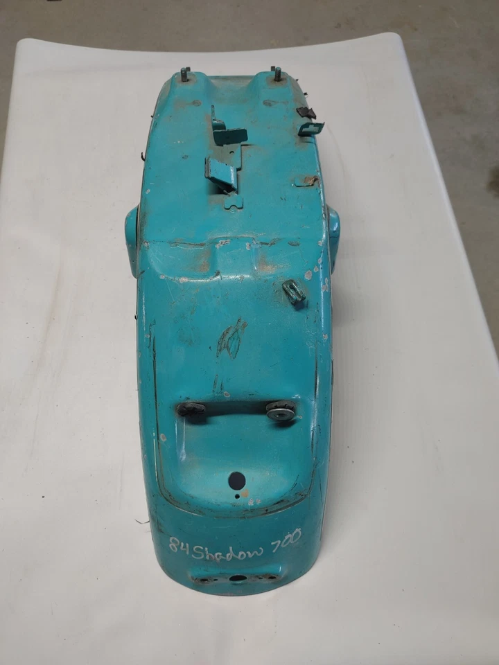 Guardabarros trasero Honda Shadow VT700 1984 Foto 2 de 4