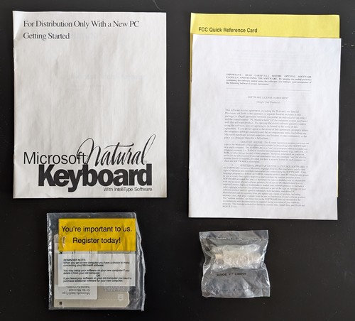 Open Box Microsoft Natural Keyboard (P/N: 59758) - Picture 6 of 11