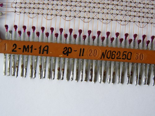 Soviet RAM 2-М1-1А Magnetic Ferrite Core Memory Plate 128 Byte Rare SKU: 83 - Bild 10 von 12