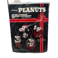 New Malina Peanuts Snoopy set of 4 Jeweled Hanging Ornaments KIT NOS Made in USA