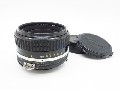 Nikon AiS Nikkor 50mm 1:1.8 Objektiv