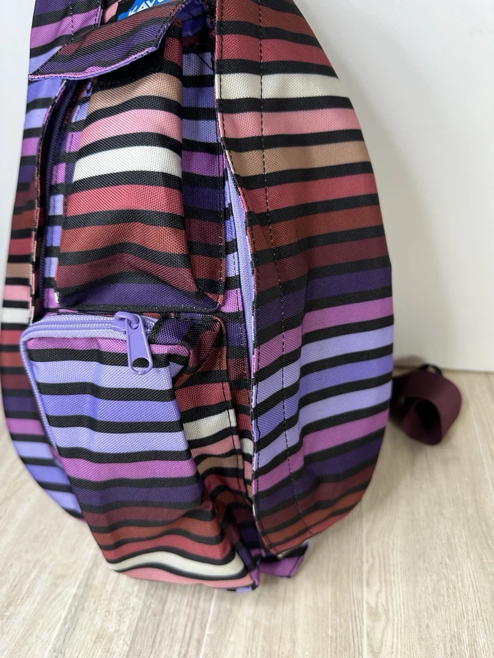 KAVU Mochila Original Cuerda Bandolera Compacta Bolso Senderismo Multicolor Rayas Foto 3 de 4