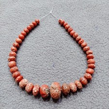 ANTIGUAS cuentas sueltas de coral rojo