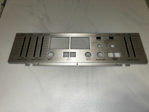 TANDBERG  10XD Front Panel