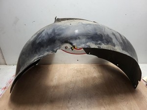 INNENKOTFLÜGEL RECHTS VORNE VW Passat (3C2) Sedan 2.0 TDI 140 (BMP) 3C0805978