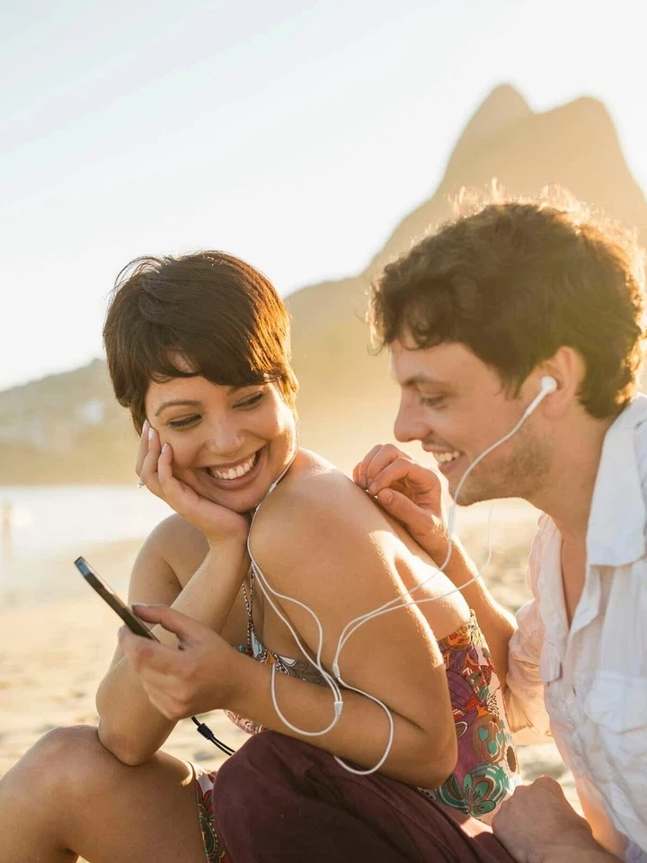 Divisor de auriculares 3,5 mm divisor auxiliar 2 hembra a 1 macho audio Y dividido... - Imagen 3 de 4