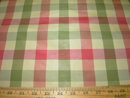 8 4/8 YDS FABRICUT FAUX SILK PLAID CHECKS~DRAPERY UPHOLSTERY FABRIC FOR LESS - Picture 2 of 4