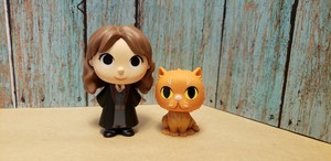 crookshanks funko pop