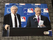 RARE! BUD SELIG & ROB MANFRED SIGNED 8X10 PHOTO MLB COMMISSIONER BECKETT BAS COA