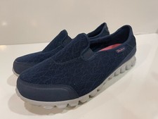 Skechers EZ Flex Slip On Flats Women's Shoes Size 8