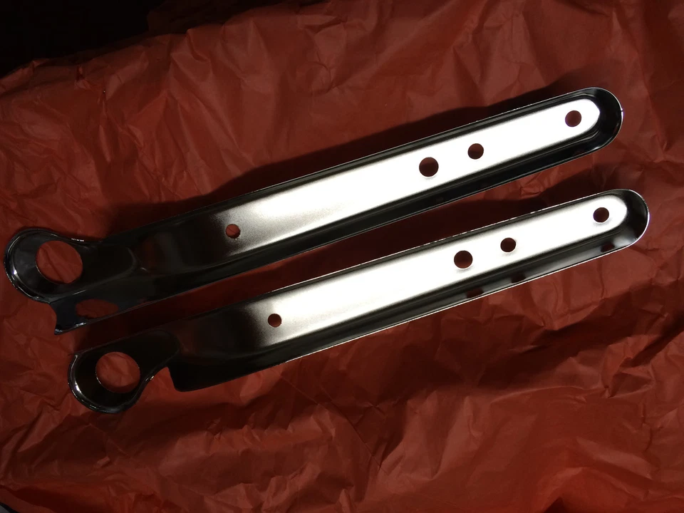 GUARDABARROS TRASERO SPORTSTER PUNTALES ACERO ALTA CALIDAD XL 1994-03 59896-94 59897-94 Foto 2 de 2