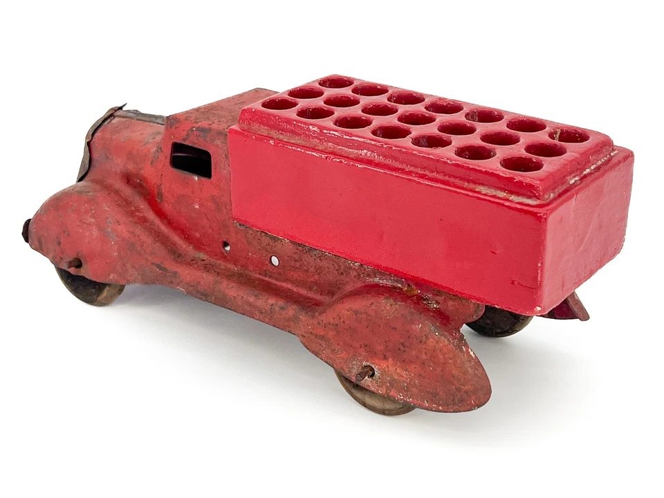 MARX WYANDOTTE Tow Truck WOOD WHEELS Rat Rod Pressed Steel Man Cave Tin Patina - Image 4 of 4