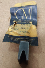 Nos Oem 1955-57 Chevy P.g. Transmission Reverse Brake Band Anchor Gm 3735564 Nos Oem 1955-57 Chevy P.g. Transmission Reverse Brake Band Anchor Gm 3735564