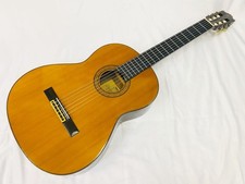 Guitarra clásica Yamaha C-180 hecha en Japón usada