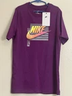 Nike tee shirt size medium NWT RT 25.00 Unisex