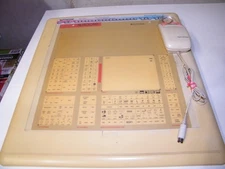 calcomp drawing board 2 with digitizer puck and autocad template.