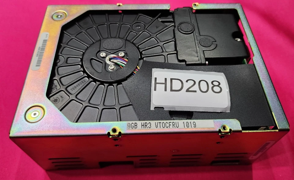 HD0208 - ST410800N 9A7001-025 SEAGATE 9GB ELITE 5.25INCH FULL HEIGHT - UNTESTED - Image 4 of 4